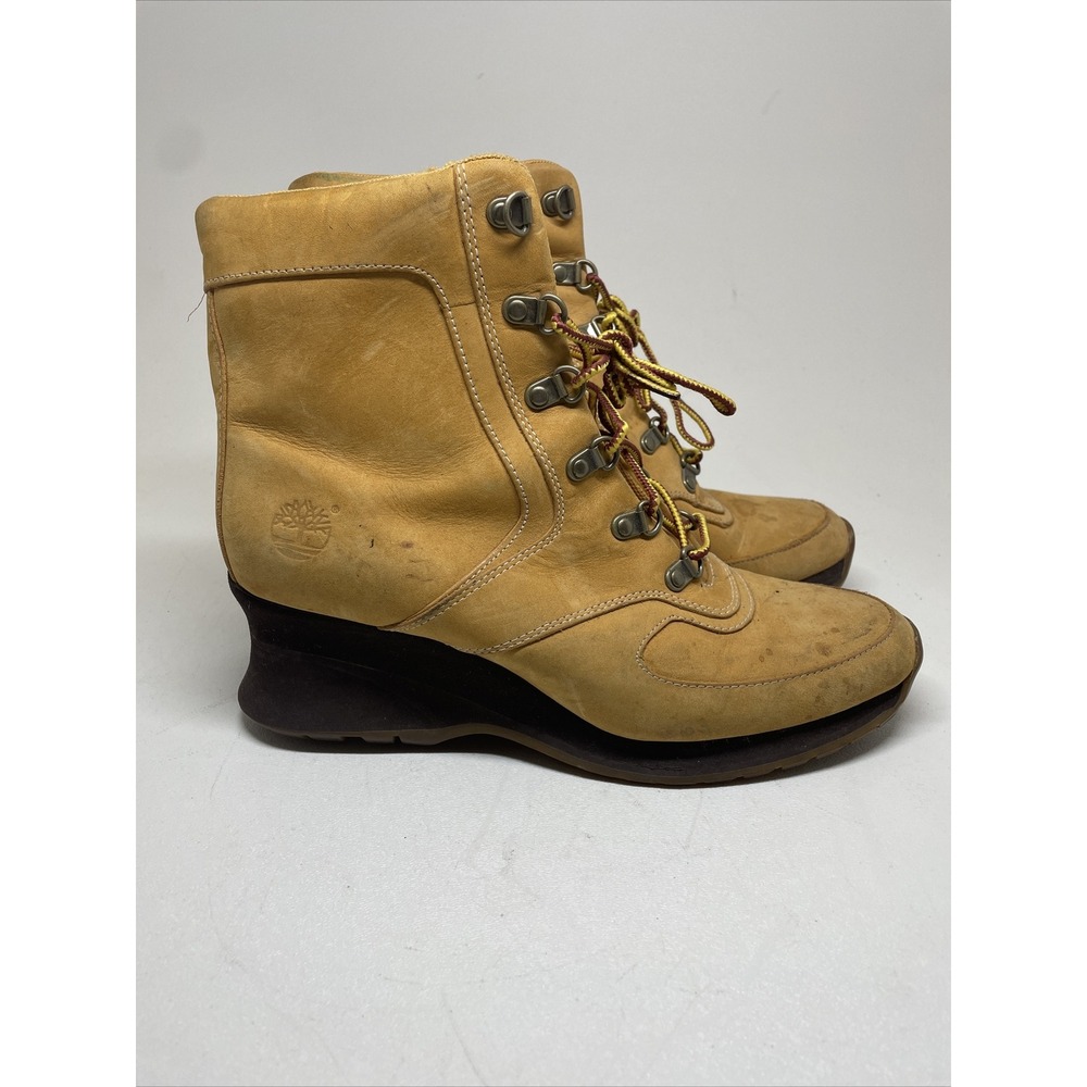 Timberland‎ Women's Boot Wedges Heels Size 7M Brown
